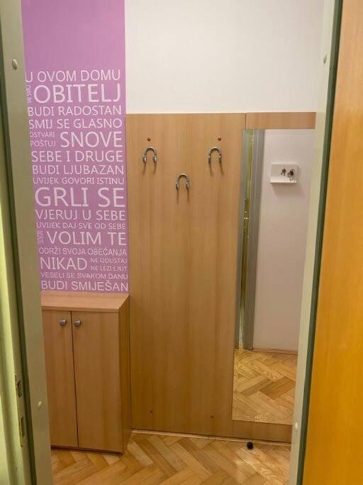 Self Check-In Studio With Wi-Fi And Parking Place Daire Zagreb Dış mekan fotoğraf